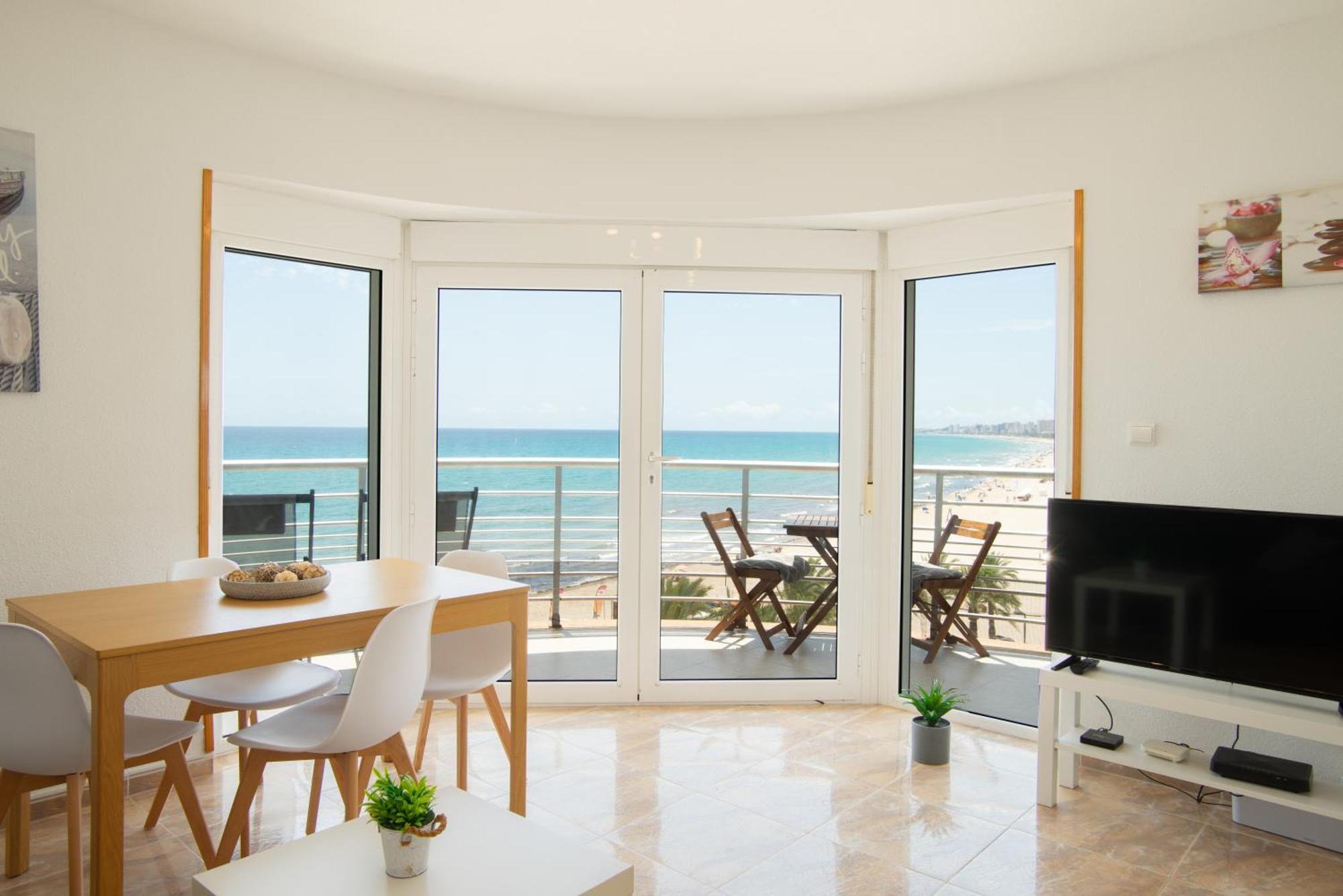 Atico Frente Al Mar 2 Terrazas Barbacoa Y Parking Sujeto A Disponibilidad Apartment El Campello Exterior foto