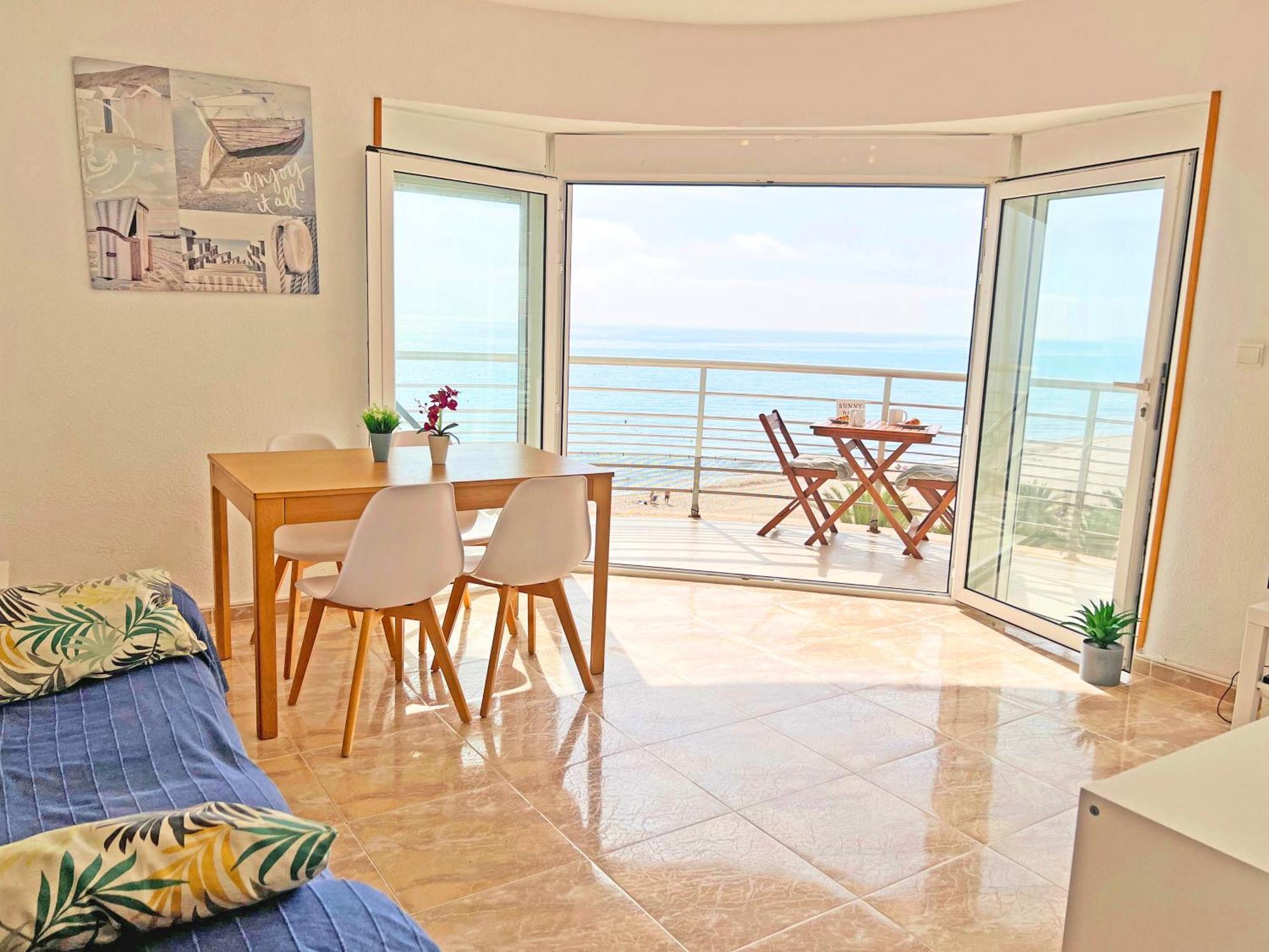 Atico Frente Al Mar 2 Terrazas Barbacoa Y Parking Sujeto A Disponibilidad Apartment El Campello Exterior foto